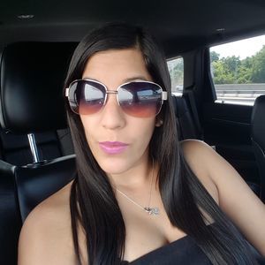 Meet your Posher, Anaidil